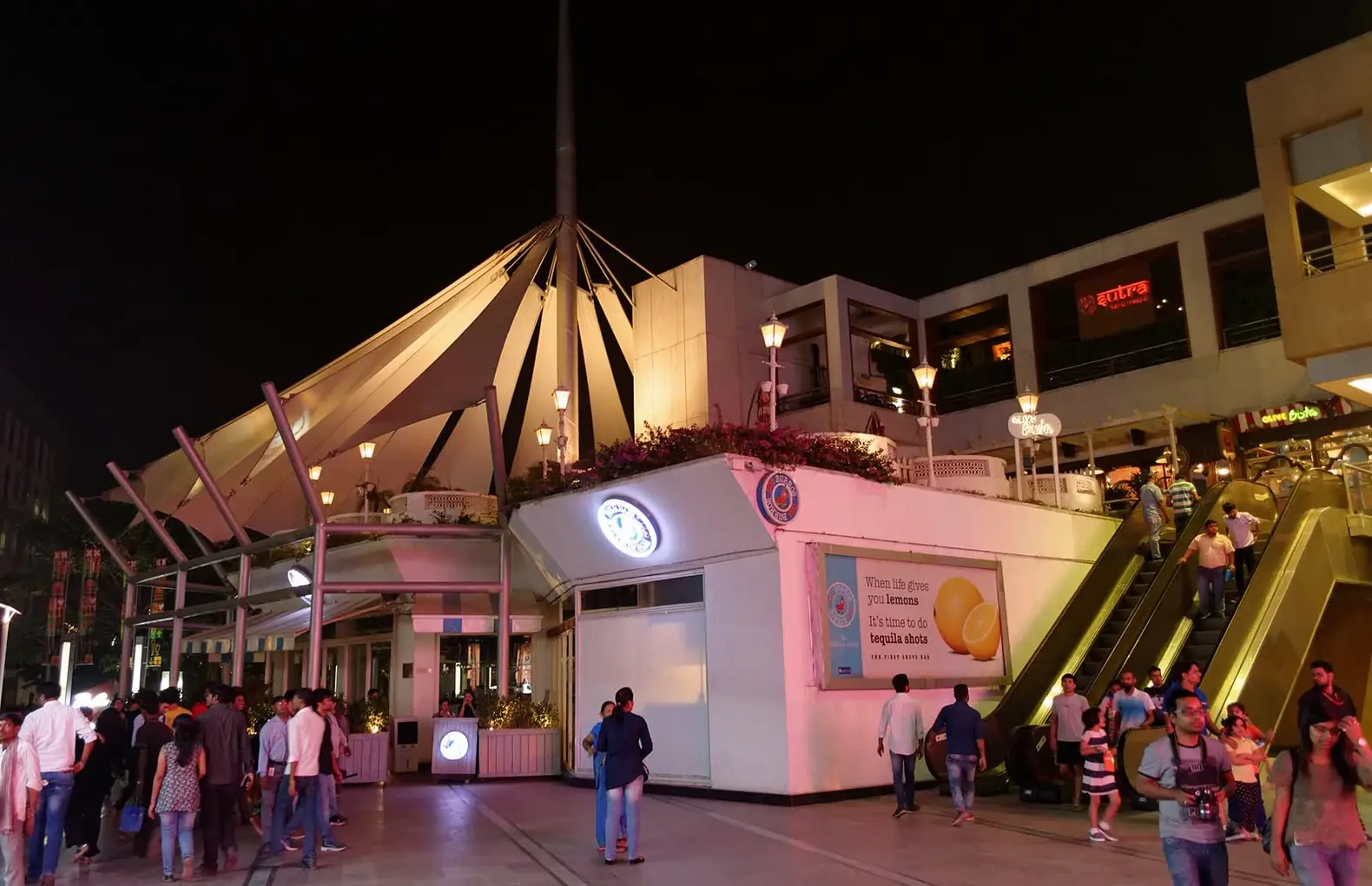 DLF Cyber Hub Gurugram